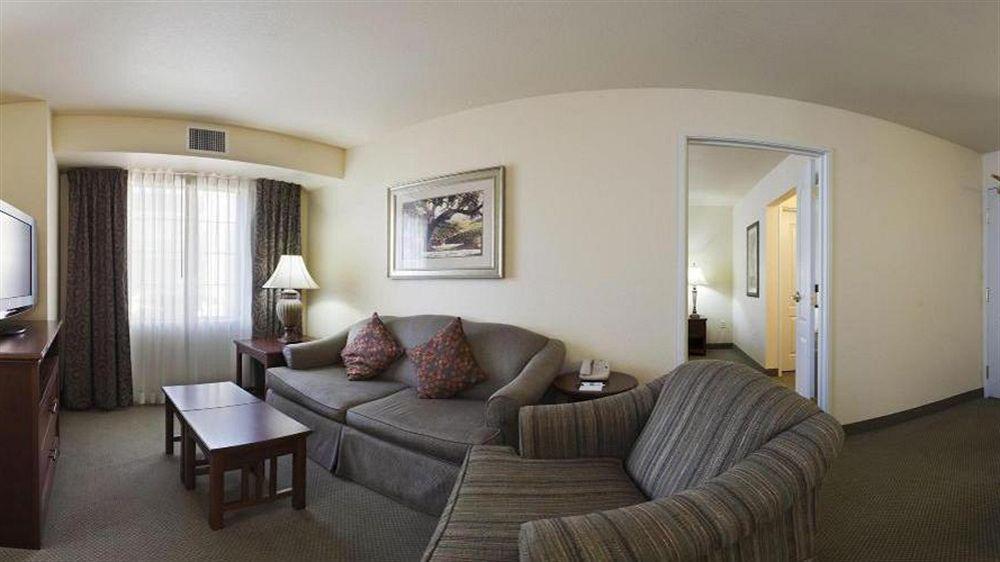 Staybridge Suites Sacramento Airport Natomas, An Ihg Hotel Esterno foto